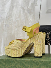 Load image into Gallery viewer, Gucci Horsebit Platform Sandals