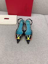 Load image into Gallery viewer, Valentino Vlogo Signature Slingback Pumps 40 mm