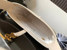 Load image into Gallery viewer, YSL Le 5 A 7 Hobo Bag