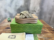 Load image into Gallery viewer, Gucci GG Platform Slide Sandal