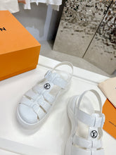 Load image into Gallery viewer, Louis Vuitton Archlight Flat Sandals