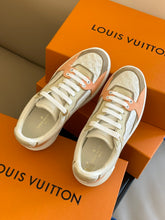 Load image into Gallery viewer, Louis Vuitton Time Out Sneakers