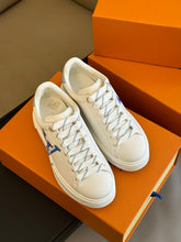 Load image into Gallery viewer, Louis Vuitton Time Out Sneakers