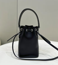 Load image into Gallery viewer, Fendi Mon Tresor Mini Bag