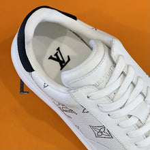 Load image into Gallery viewer, Louis Vuitton Beverly Hill Sneakers