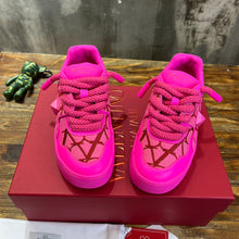 Load image into Gallery viewer, Valentino One Stud XL Trainer Sneakers