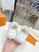 Load image into Gallery viewer, Louis Vuitton Archlight Flat Sandals
