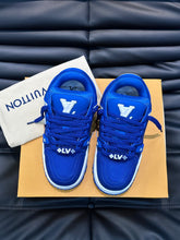 Load image into Gallery viewer, Louis Vuitton Trainer Maxi Sneakers