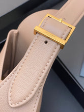 Load image into Gallery viewer, YSL LE 5 À 7 SOFT SMALL HOBO BAG IN SMOOTH LEATHER