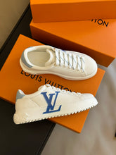 Load image into Gallery viewer, Louis Vuitton Time Out Sneakers
