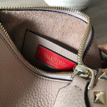 Load image into Gallery viewer, Valentino Garavani Small Rockstud Grainy Crossbody Bag