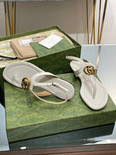 Load image into Gallery viewer, Gucci Double G Thong Sandal