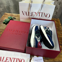 Load image into Gallery viewer, Valentino Lace An Mesh Lace Runner Sneakers