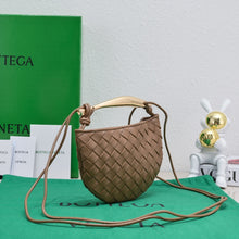 Load image into Gallery viewer, Bottega Veneta Mini Sardine Bag