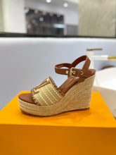 Load image into Gallery viewer, Louis Vuitton Starboard Wedge Sandals