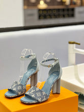 Load image into Gallery viewer, Louis Vuitton Silhouette Sandals