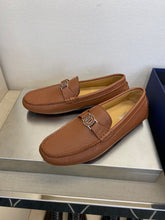 Load image into Gallery viewer, Christian Dior Loafers