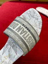 Load image into Gallery viewer, Christian Dior Dway Slide