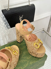 Load image into Gallery viewer, Gucci Horsebit Platform Sandals