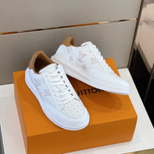 Load image into Gallery viewer, Louis Vuitton Beverly Hill Sneakers