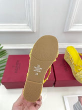 Load image into Gallery viewer, Valentino Rockstud Wedge Sandals
