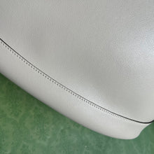 Load image into Gallery viewer, Gucci Diana Medium Tote Bag
