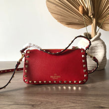 Load image into Gallery viewer, Valentino Garavani Small Rockstud Grainy Crossbody Bag