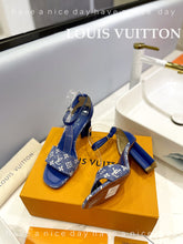 Load image into Gallery viewer, Louis Vuitton Silhouette Sandals