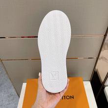 Load image into Gallery viewer, Louis Vuitton Beverly Hill Sneakers