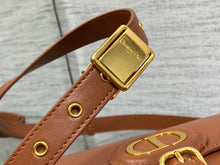 Load image into Gallery viewer, Christian Dior Medium Bobby Bag