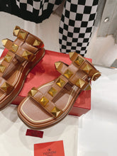 Load image into Gallery viewer, Valentino Roman Stud Sandals