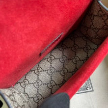 Load image into Gallery viewer, Gucci Dionysus Small Top Handle Bag