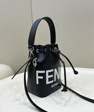 Load image into Gallery viewer, Fendi Mon Tresor Mini Bag