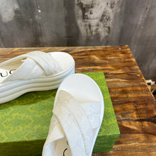 Load image into Gallery viewer, Gucci GG Platform Slide Sandal