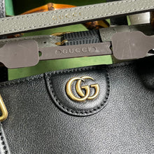 Load image into Gallery viewer, Gucci Diana Medium Tote Bag