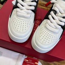 Load image into Gallery viewer, Valentino One Stud XL Trainer Sneakers