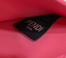 Load image into Gallery viewer, Fendi Peekaboo Small iseeu Bag