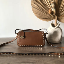 Load image into Gallery viewer, Valentino Garavani Small Rockstud Grainy Crossbody Bag