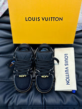 Load image into Gallery viewer, Louis Vuitton Trainer Maxi Sneakers