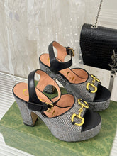 Load image into Gallery viewer, Gucci Horsebit Platform Sandals