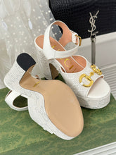 Load image into Gallery viewer, Gucci Horsebit Platform Sandals