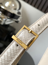 Load image into Gallery viewer, YSL Le 5 A 7 Hobo Bag