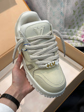 Load image into Gallery viewer, Louis Vuitton Trainer Maxi Sneakers
