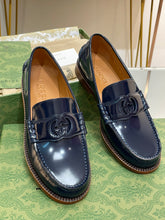 Load image into Gallery viewer, Gucci Women Interlocking G Loafer