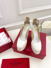 Load image into Gallery viewer, Valentino Tan-go Platform Patent Leather Sandal 155MM