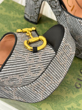 Load image into Gallery viewer, Gucci Horsebit Platform Sandals