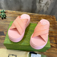 Load image into Gallery viewer, Gucci GG Platform Slide Sandal