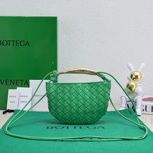 Load image into Gallery viewer, Bottega Veneta Mini Sardine Bag