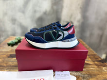 Load image into Gallery viewer, Valentino Lace An Mesh Lace Runner Sneakers