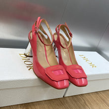 Load image into Gallery viewer, Christian Dior Day Pump